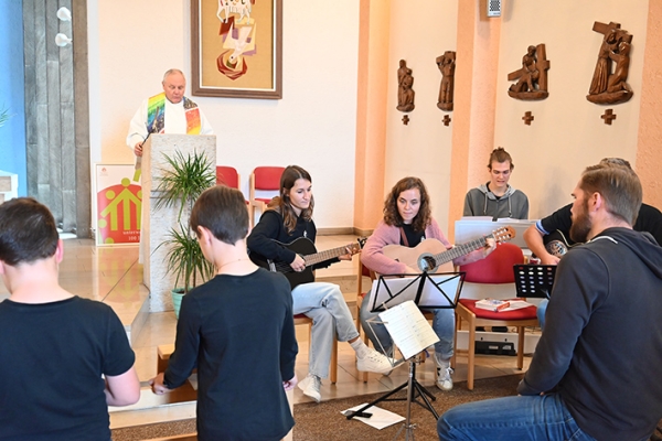 Gottesdienst am Straßenfest des Don Bosco Zentrums Regensburg