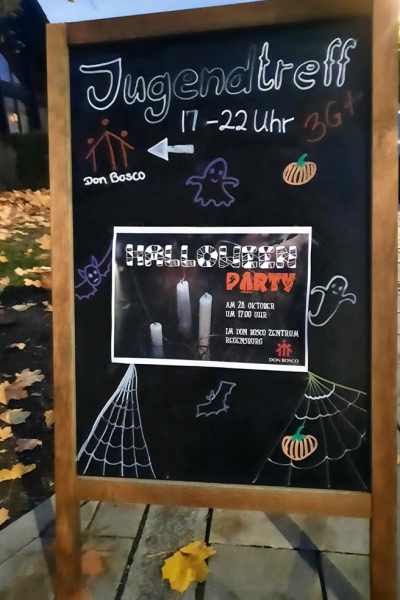 Willkommen zur Halloweenparty im Jugendtreff